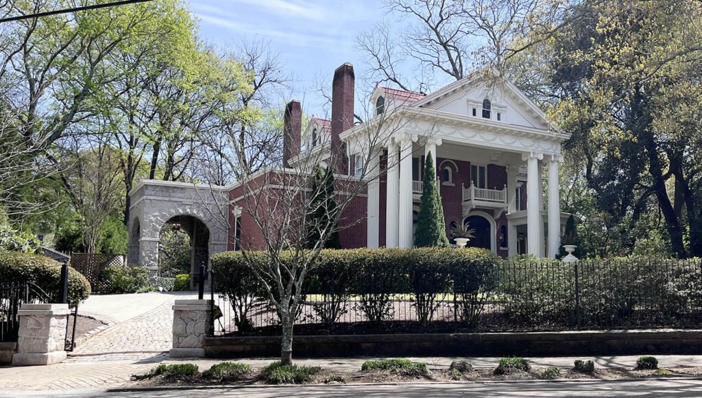 Atlanta's Inman Park: Self Guided Walking Tour - The Asa Griggs Candler Mansion
Or Callan Castle - 145 Elizabeth Street |atlantaandbeyond.com