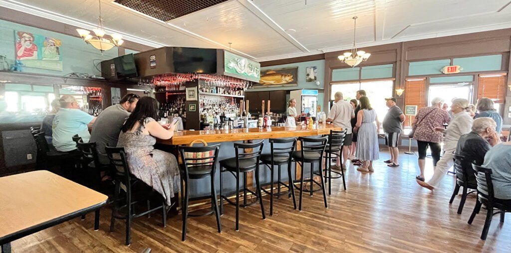 Up to No Good Tavern at the Grill in Apalachicola, Florida | atlantaandbeyond.com