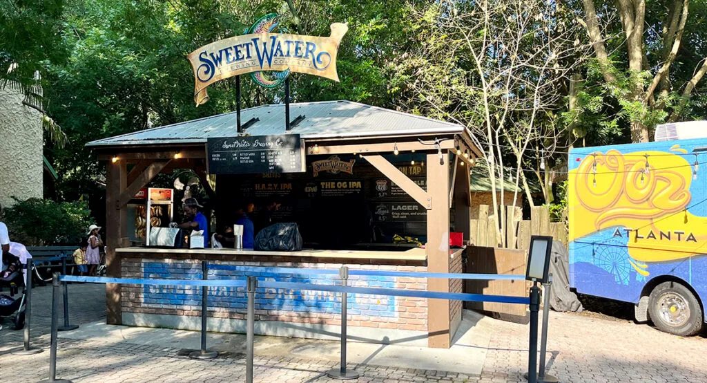 SweetWater Beer Garden at Zoo Atlanta | atlantaandbeyond.com