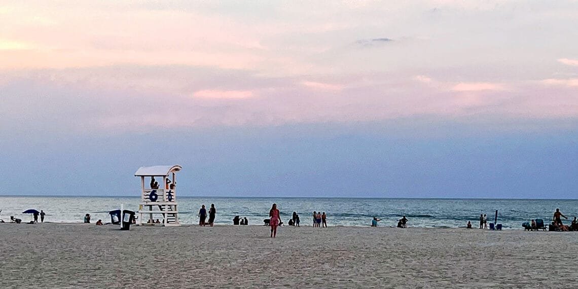 Gulf Shores, Alabama | atlantaandbeyond.com