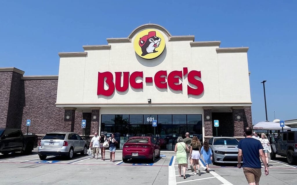 Buc-ee's in Calhoun, Georgia | atlantaandbeyond.com