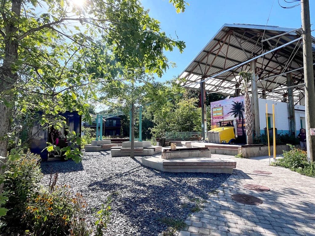 Breaker Breaker restaurant along the Beltline in Reynoldstown | atlantandbeyond.com