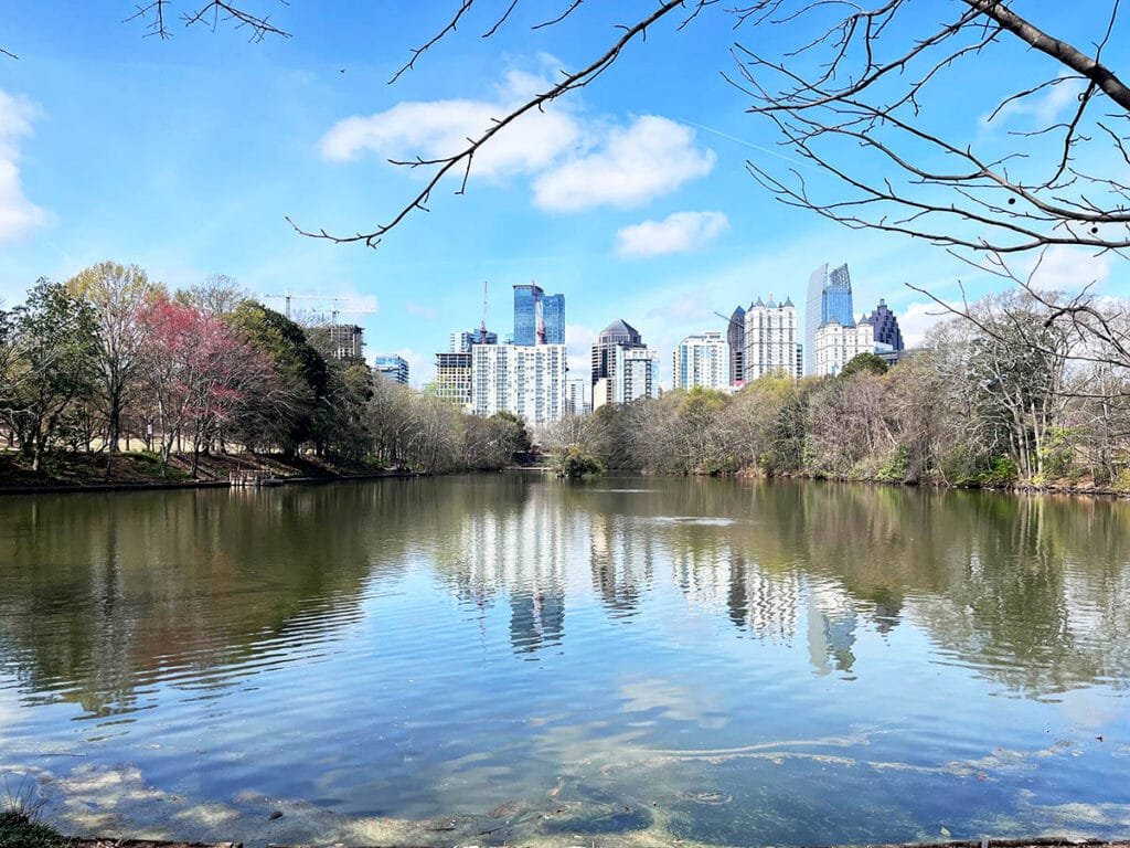Midtown Atlanta skyline from Piedmont Park's Lake Clara Meer | atlantaandbeyond.com