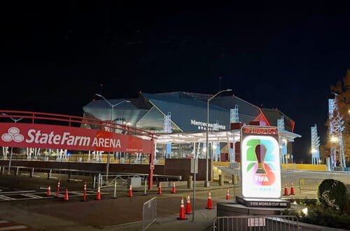 State Farm Arena and Mercedes Benz Stadium in downtown Atlanta | atlantaandbeyond.com