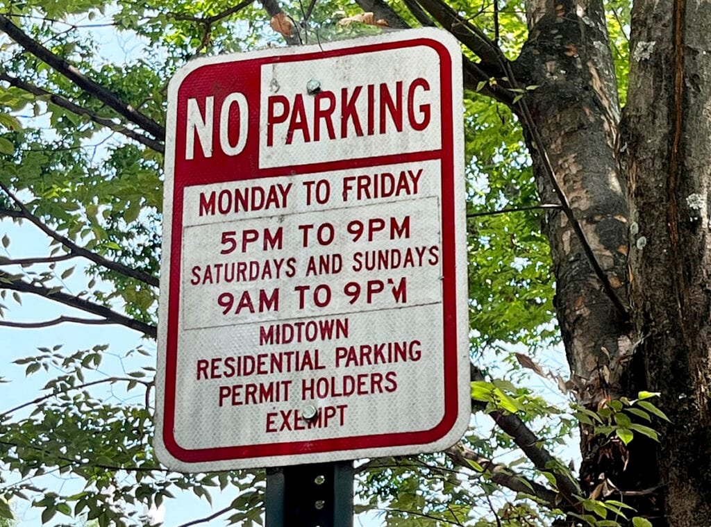 Parking in the Atlanta's Midtown Garden District Midtown | atlantaandbeyond.com