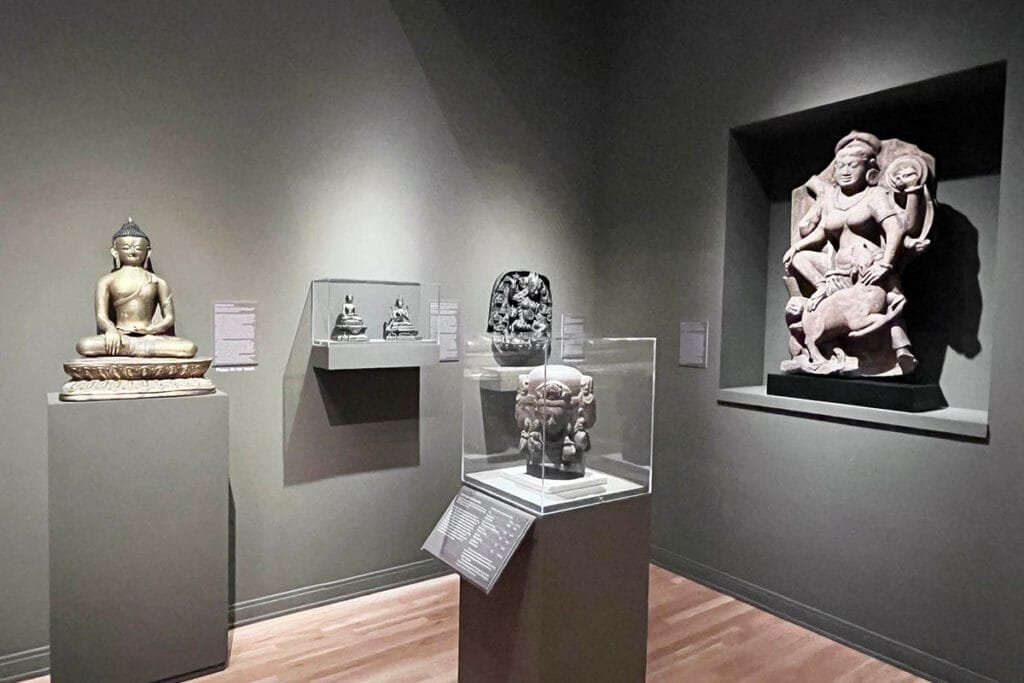 Asian Art Gallery at Emory's Michael C. Carlos Museum in Atlanta | atlantaandbeyond.com