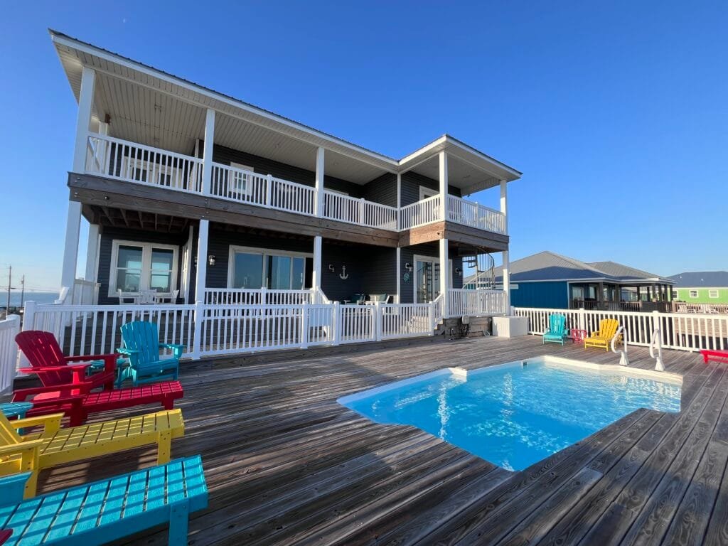 Bay Dreamer Beach Rental on Dauphin Island, Alabama | atlantaandbeyond.com