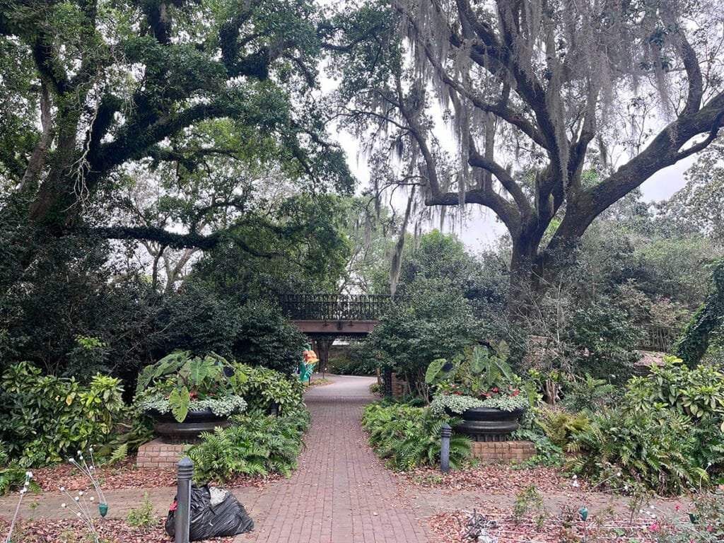 Bellingrath Gardens between Dauphin Island and Mobile in Alabama | atlantaandbeyond.com