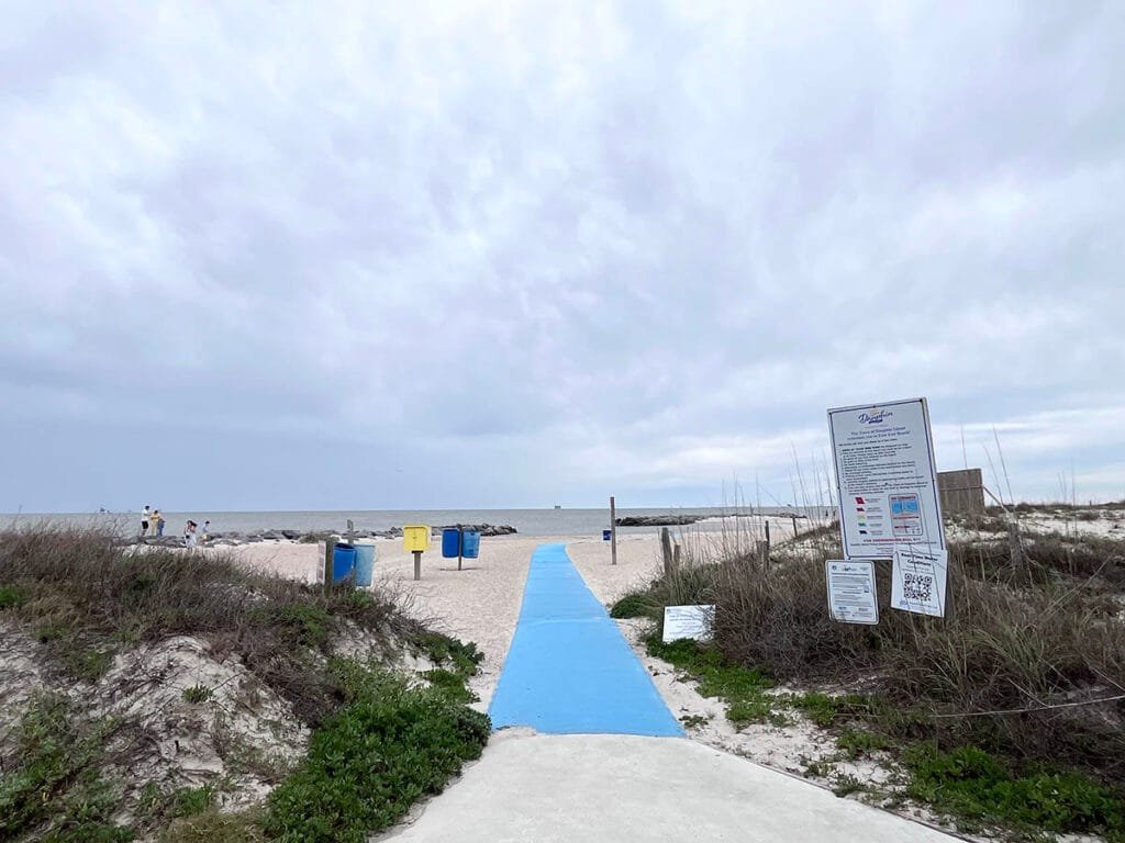 East End Beach on Dauphin Island, Alabama | atlantaandbeyond.com