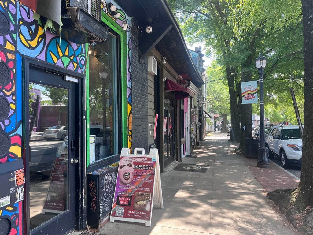 East Atlanta Village | atlantaandbeyond.com