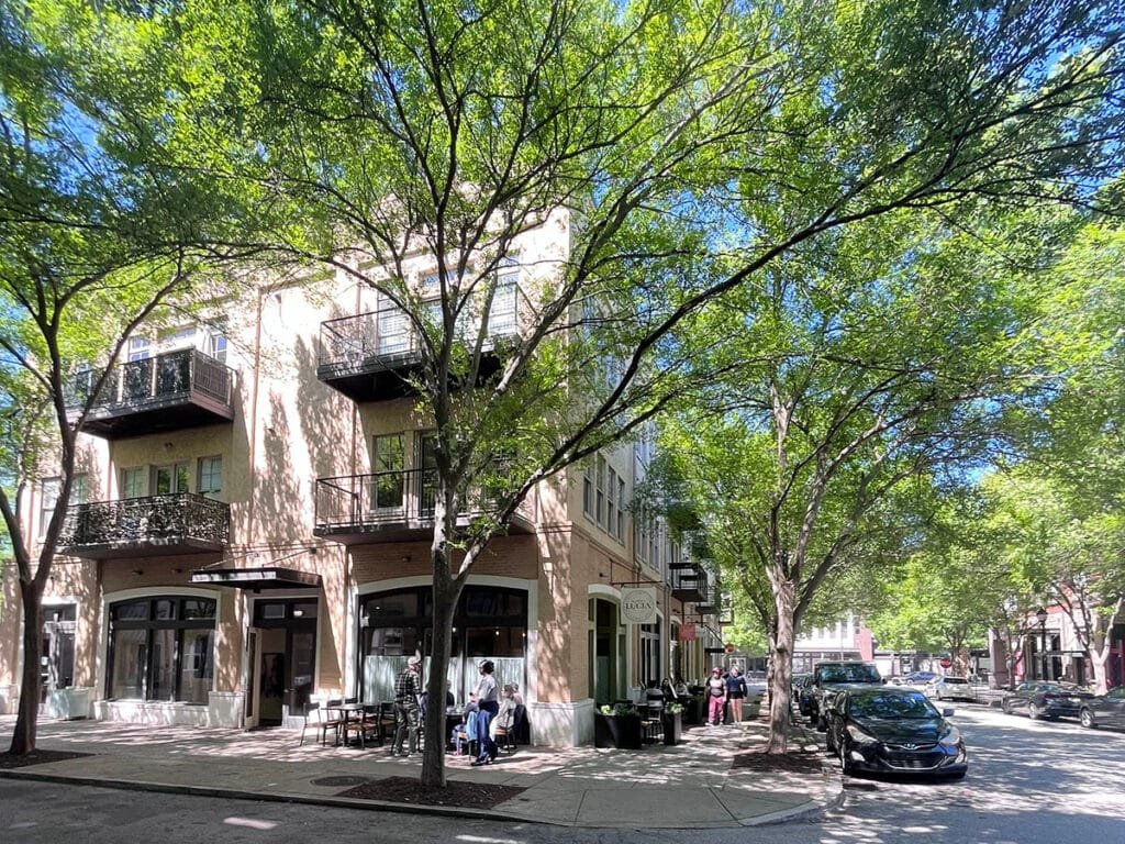 Glenwood Park's retail center | atlantaandbeyond.com