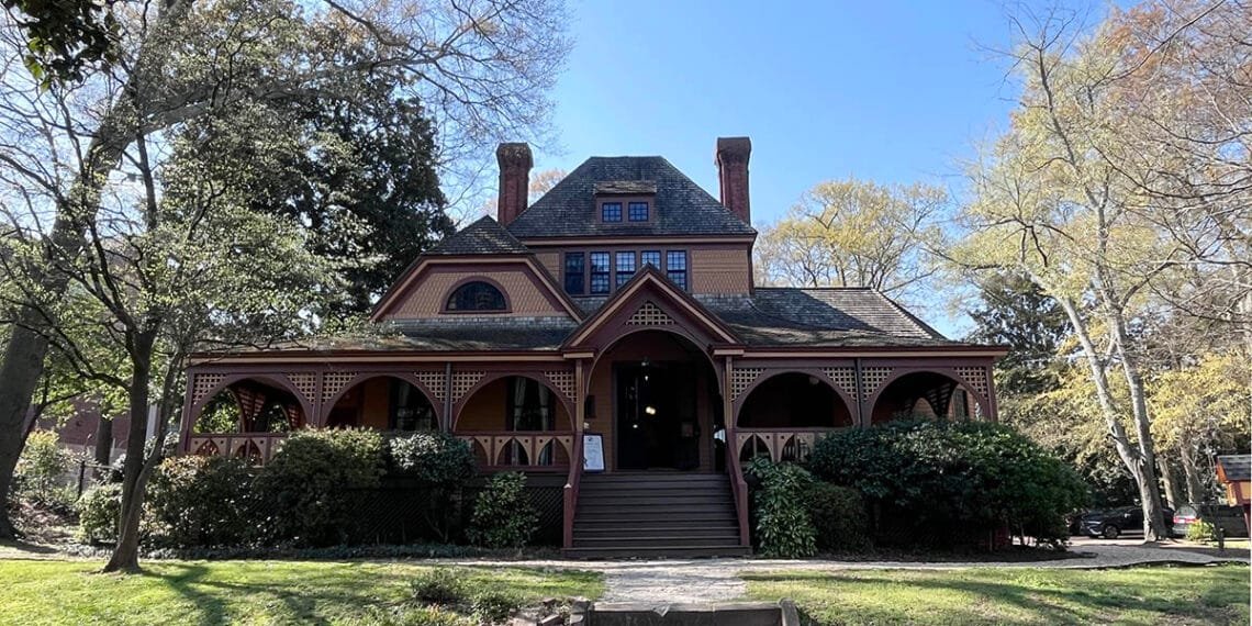 The Wren's Nest, Atlanta - house museum and the home of writer Joel Chandler Harris, author of the Uncle Remus Tales | atlantaandbeyond.com